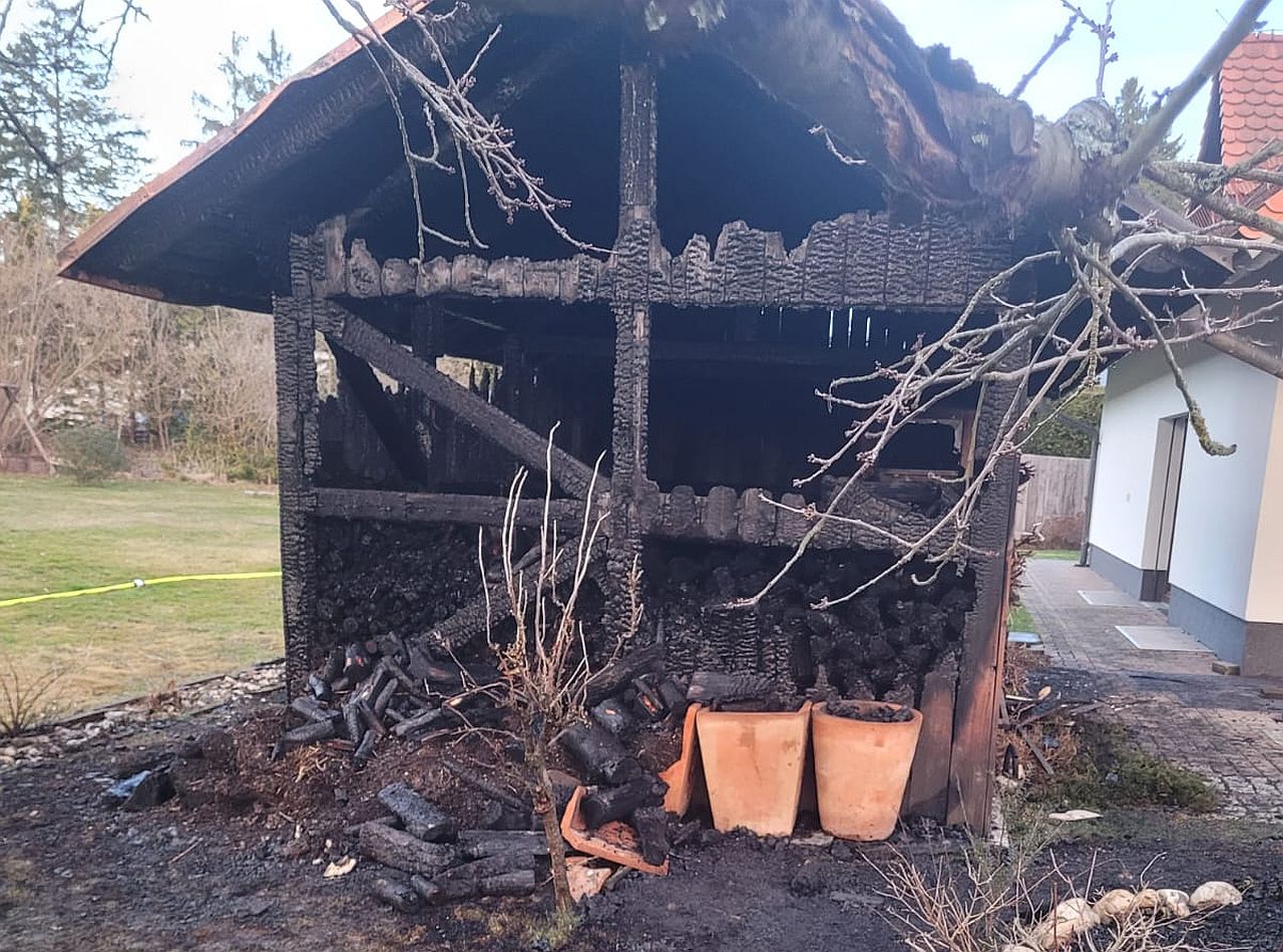 BR 2 Gartenhaus